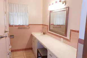 712 N Allyn Ave E, Mount Calm, TX 76673 - Photo 15