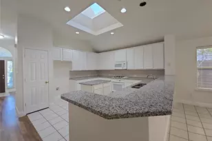 2424 Brycewood Ln, Plano, TX 75025 - Photo 7