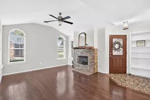 6123 Welden Ct, Fort Worth, TX 76132 - Photo 5