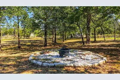 1389 County Road 3591, Paradise, TX 76073 - Photo 33