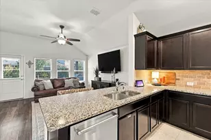 14628 Basketweaver Ln, Fort Worth, TX 76052 - Photo 11