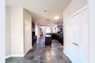 436 Fuente, Irving, TX 75039 - Photo 11
