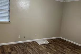 3709 Classic Dr, Garland, TX 75042 - Photo 11