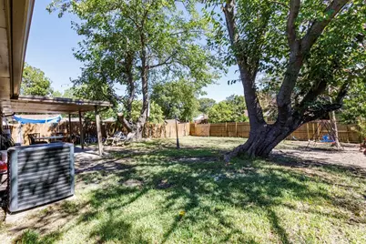 226 Springbranch Drive, Garland, TX 75043 - Photo 15