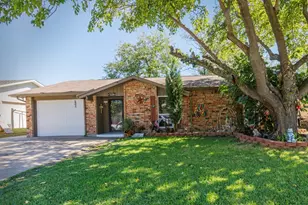 226 Springbranch Dr, Garland, TX 75043 - Photo 1