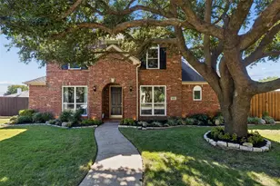 8410 Lexington Ct, Rowlett, TX 75089 - Photo 1
