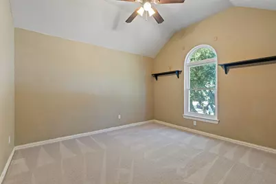 8410 Lexington Court, Rowlett, TX 75089 - Photo 17