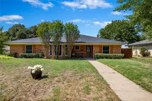 2004 Ford St, Arlington, TX 76013 - Photo 1