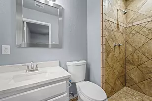 1729 W Doyle St, Granbury, TX 76048 - Photo 21