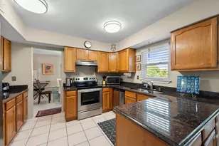 2215 Villanova St, Arlington, TX 76018 - Photo 7