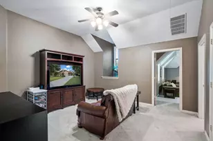 15605 Crown Cove Ln, Frisco, TX 75035 - Photo 31