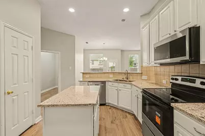 8412 Indianola Drive, Frisco, TX 75033 - Photo 9