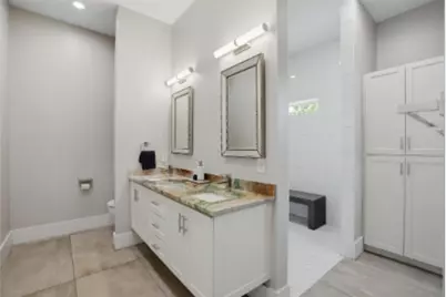 180 S Cisco Street, Dallas, TX 75246 - Photo 15