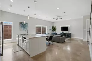 180 S Cisco St, Dallas, TX 75246 - Photo 11