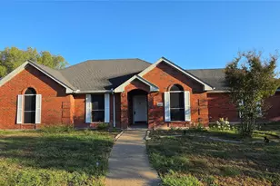 4415 Haverhill Ln, Sachse, TX 75048 - Photo 3