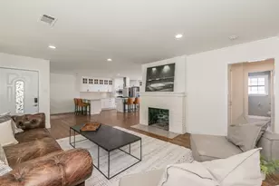 3909 Trail Lake Dr, Fort Worth, TX 76109 - Photo 5