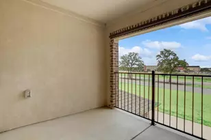 2424 Belvedere Ln, Flower Mound, TX 75028 - Photo 11