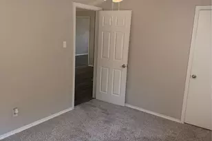 2510 S Fielder Rd, Arlington, TX 76015 - Photo 23