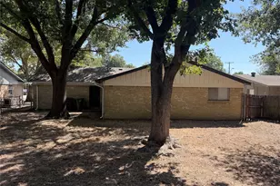 2510 S Fielder Rd, Arlington, TX 76015 - Photo 3