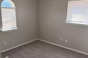 2510 S Fielder Rd, Arlington, TX 76015 - Photo 15