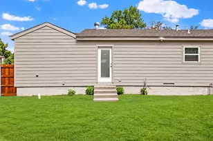 1608 Maple Dr, Garland, TX 75042 - Photo 25