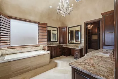 1105 Excalibur Boulevard, Lewisville, TX 75056 - Photo 21