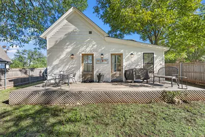 605 W Ronda Street, West, TX 76691 - Photo 25