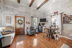 605 W Ronda St, West, TX 76691 - Photo 5