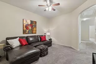 8209 Main St, North Richland Hills, TX 76182 - Photo 31