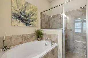 8209 Main St, North Richland Hills, TX 76182 - Photo 23
