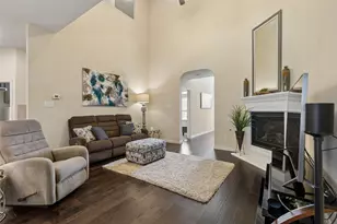 8209 Main St, North Richland Hills, TX 76182 - Photo 9