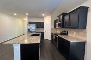 609 Buzzard Lake Trl, Fort Worth, TX 76120 - Photo 13