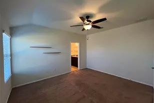 609 Buzzard Lake Trl, Fort Worth, TX 76120 - Photo 27