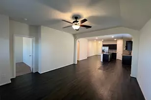 609 Buzzard Lake Trl, Fort Worth, TX 76120 - Photo 17