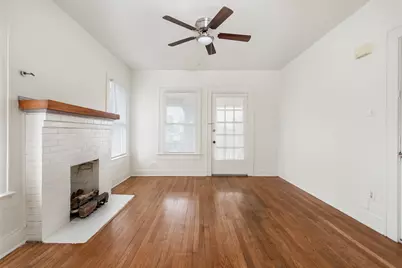 4807.5 Reiger Avenue, Dallas, TX 75246 - Photo 3