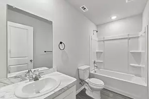 832 Eagles Nest Dr, Cleburne, TX 76031 - Photo 23