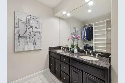 3722 Wooded Creek Drive, Farmers Branch, TX 75244 - Photo 13