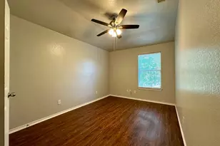 2018 S 8th St, Waco, TX 76706 - Photo 5