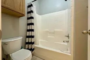 2018 S 8th St, Waco, TX 76706 - Photo 9