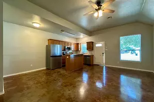 2018 S 8th St, Waco, TX 76706 - Photo 3