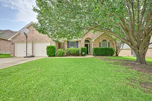 2017 Perry Dr, Mansfield, TX 76063 - Photo 1