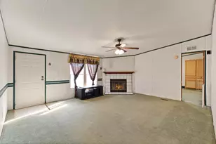 3104 Rolling Oaks Dr, Cleburne, TX 76031 - Photo 7