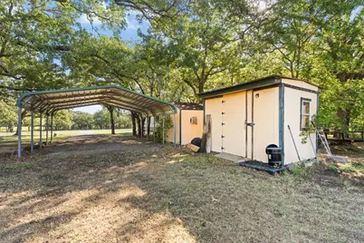 3104 Rolling Oaks Drive, Cleburne, TX 76031 - Photo 3
