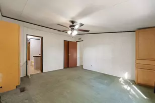 3104 Rolling Oaks Dr, Cleburne, TX 76031 - Photo 15