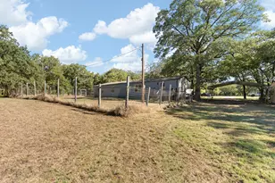 3104 Rolling Oaks Dr, Cleburne, TX 76031 - Photo 27