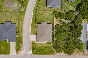 2600 Creek Dr, Granbury, TX 76048 - Photo 25