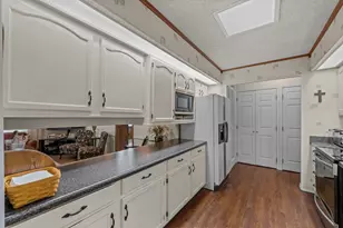 404 Cleveland Rd, Granbury, TX 76049 - Photo 15