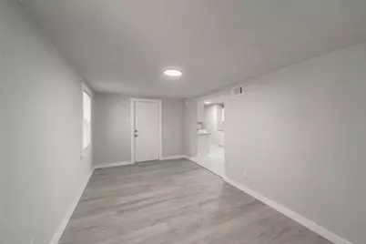 5569 Burton Avenue, Fort Worth, TX 76119 - Photo 33
