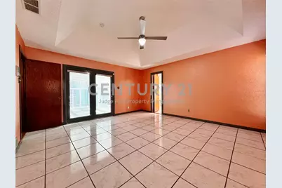 812 Newport Road, Fort Worth, TX 76120 - Photo 13