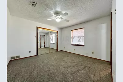 812 Newport Road, Fort Worth, TX 76120 - Photo 17